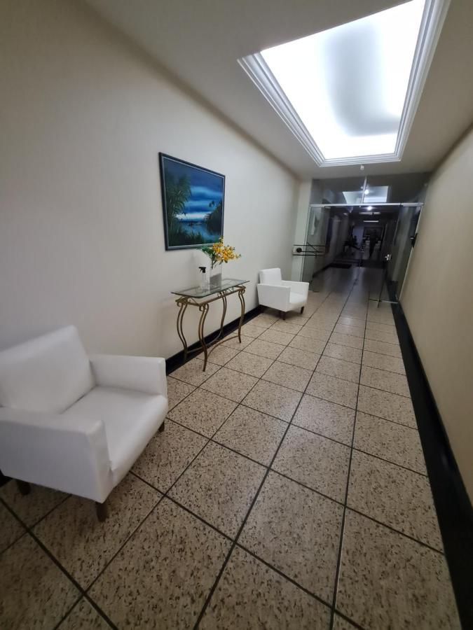 Apt Centro 50 M Mar, Wi-Fi, Completo, Local Top Guarapari Eksteriør billede